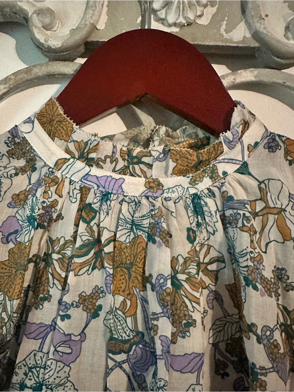 NWT Trovata Birds of Paradise Carla High-neck shirt in Violet Tendril Size XS - Picture 6 of 10